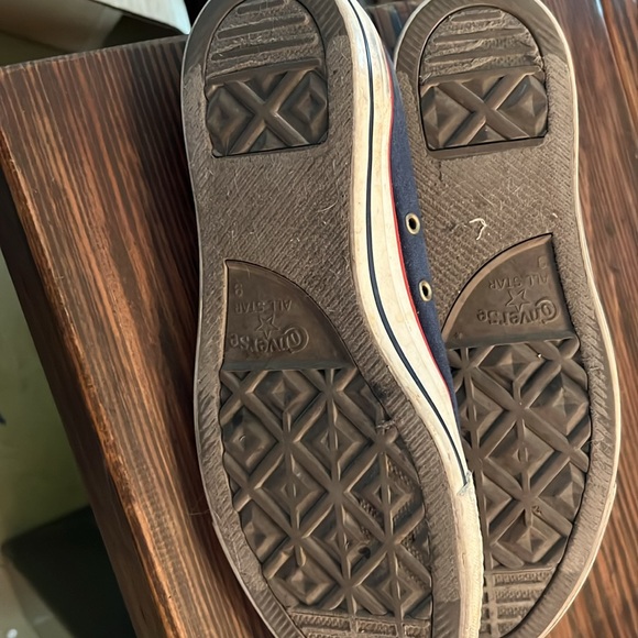 Men’s Converse Size 9 - Picture 8 of 8